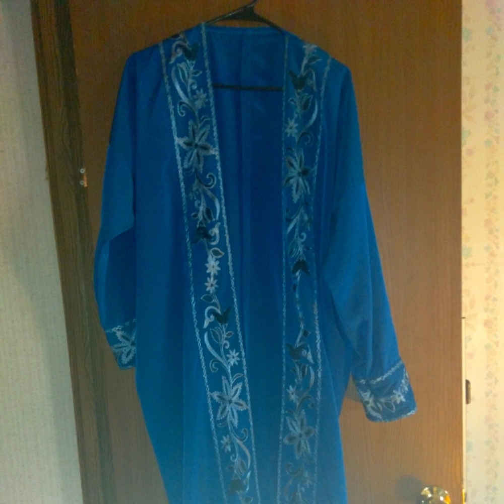 Vintage Teal silky robe
